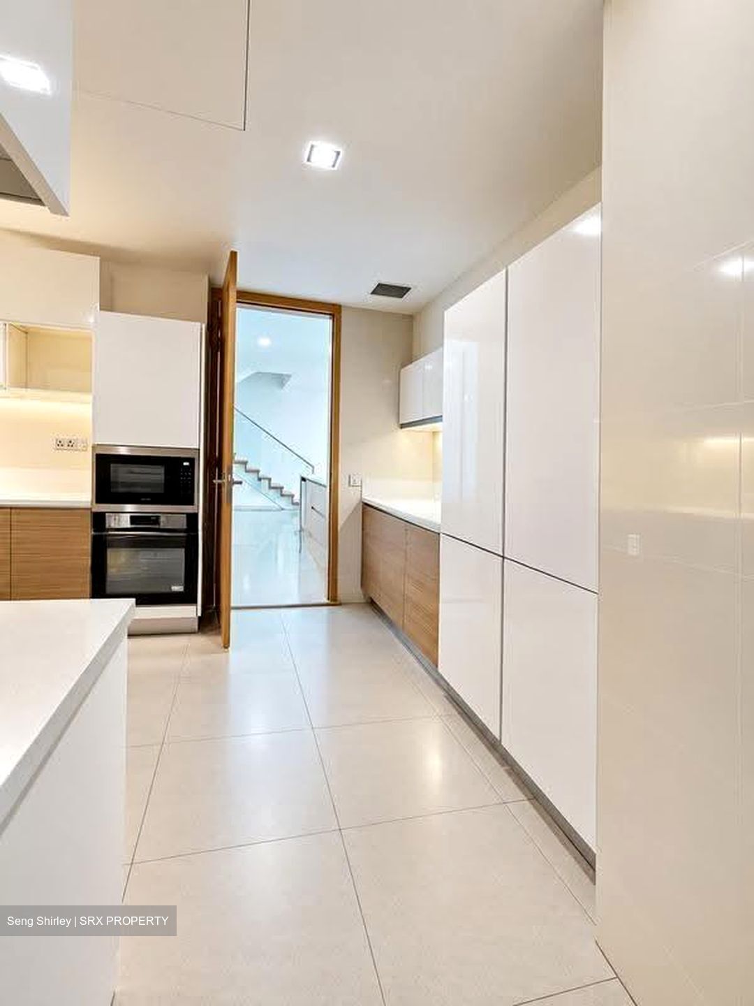 Marina Bay Residences (D1), Condominium #630745541